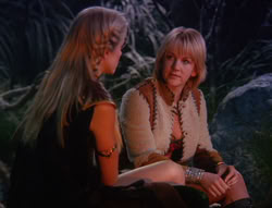 extant_XenaWarriorPrincess_6x07-TheRheingold_2693