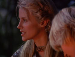 extant_XenaWarriorPrincess_6x07-TheRheingold_2701