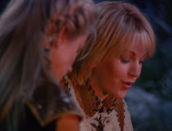 extant_XenaWarriorPrincess_6x07-TheRheingold_2705