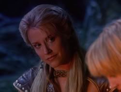 extant_XenaWarriorPrincess_6x07-TheRheingold_2716