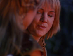 extant_XenaWarriorPrincess_6x07-TheRheingold_2718