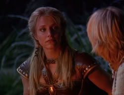 extant_XenaWarriorPrincess_6x07-TheRheingold_2788