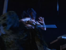extant_XenaWarriorPrincess_6x07-TheRheingold_3139
