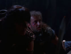 extant_XenaWarriorPrincess_6x07-TheRheingold_3166