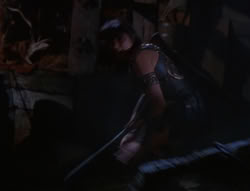extant_XenaWarriorPrincess_6x07-TheRheingold_3190