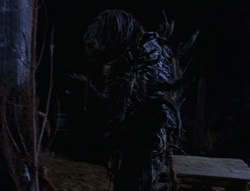 extant_XenaWarriorPrincess_6x07-TheRheingold_3221