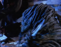 extant_XenaWarriorPrincess_6x07-TheRheingold_3247