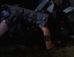 extant_XenaWarriorPrincess_6x07-TheRheingold_3337