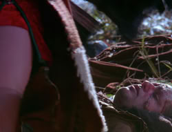 extant_XenaWarriorPrincess_6x07-TheRheingold_3391