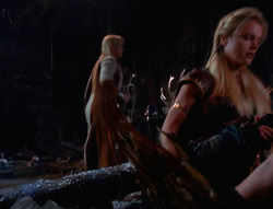 extant_XenaWarriorPrincess_6x07-TheRheingold_3460