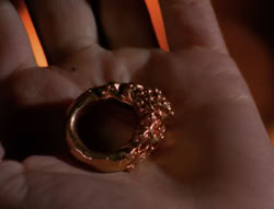 extant_XenaWarriorPrincess_6x08-TheRing_0002