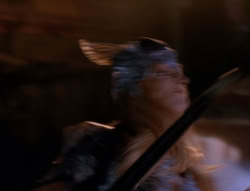 extant_XenaWarriorPrincess_6x08-TheRing_0625