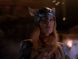 extant_XenaWarriorPrincess_6x08-TheRing_0626