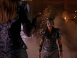 extant_XenaWarriorPrincess_6x08-TheRing_0639