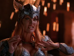 extant_XenaWarriorPrincess_6x08-TheRing_0641