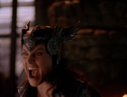 extant_XenaWarriorPrincess_6x08-TheRing_0735