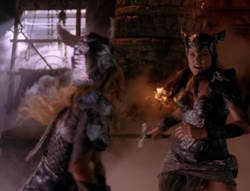 extant_XenaWarriorPrincess_6x08-TheRing_0743