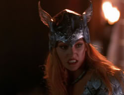 extant_XenaWarriorPrincess_6x08-TheRing_0775