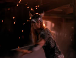 extant_XenaWarriorPrincess_6x08-TheRing_0780