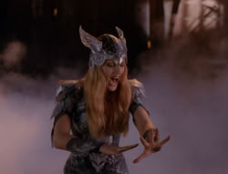 extant_XenaWarriorPrincess_6x08-TheRing_0802