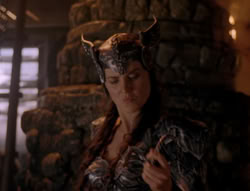 extant_XenaWarriorPrincess_6x08-TheRing_0859