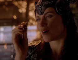 extant_XenaWarriorPrincess_6x08-TheRing_0905