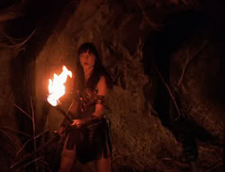 extant_XenaWarriorPrincess_6x08-TheRing_1085