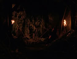 extant_XenaWarriorPrincess_6x08-TheRing_1143
