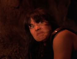 extant_XenaWarriorPrincess_6x08-TheRing_1393
