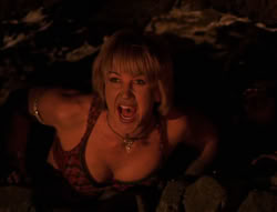 extant_XenaWarriorPrincess_6x08-TheRing_1493
