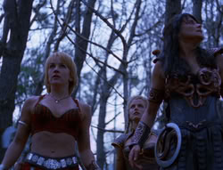 extant_XenaWarriorPrincess_6x08-TheRing_1704