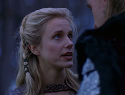 extant_XenaWarriorPrincess_6x08-TheRing_1912