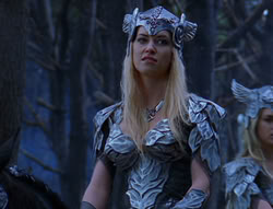 extant_XenaWarriorPrincess_6x08-TheRing_1917