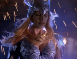 extant_XenaWarriorPrincess_6x09-ReturnOfTheValkyrie_0026