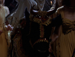 extant_XenaWarriorPrincess_6x09-ReturnOfTheValkyrie_0477