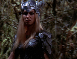 extant_XenaWarriorPrincess_6x09-ReturnOfTheValkyrie_0799
