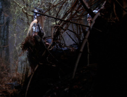 extant_XenaWarriorPrincess_6x09-ReturnOfTheValkyrie_0833