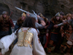 extant_XenaWarriorPrincess_6x09-ReturnOfTheValkyrie_2027
