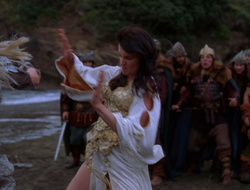extant_XenaWarriorPrincess_6x09-ReturnOfTheValkyrie_2074