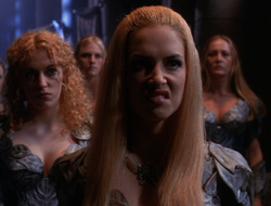 extant_XenaWarriorPrincess_6x09-ReturnOfTheValkyrie_2367