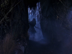 extant_XenaWarriorPrincess_6x09-ReturnOfTheValkyrie_3275