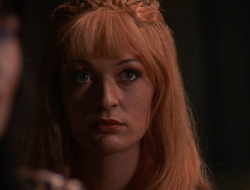 extant_XenaWarriorPrincess_6x09-ReturnOfTheValkyrie_3620