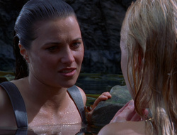 extant_XenaWarriorPrincess_6x09-ReturnOfTheValkyrie_3761