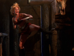 extant_XenaWarriorPrincess_6x10-OldAresHadAFarm_0175