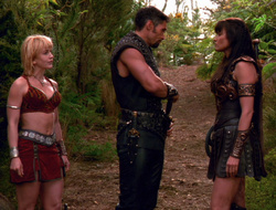 extant_XenaWarriorPrincess_6x10-OldAresHadAFarm_0346