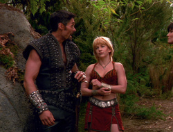 extant_XenaWarriorPrincess_6x10-OldAresHadAFarm_0353