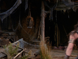 extant_XenaWarriorPrincess_6x10-OldAresHadAFarm_0564