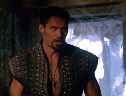 extant_XenaWarriorPrincess_6x10-OldAresHadAFarm_0640