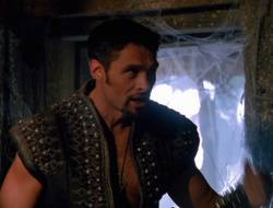 extant_XenaWarriorPrincess_6x10-OldAresHadAFarm_0648