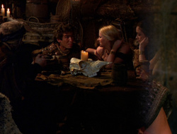extant_XenaWarriorPrincess_6x10-OldAresHadAFarm_0690
